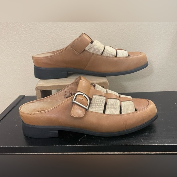 Ariat Shoes - Ariat Leather Slip On Shoes Mules Tan Beige Women Size 9B